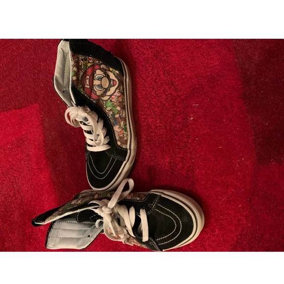 Nintendo x Sk8-Hi Reissue Mario Luigi sneakers  3 - Picture 4 of 7